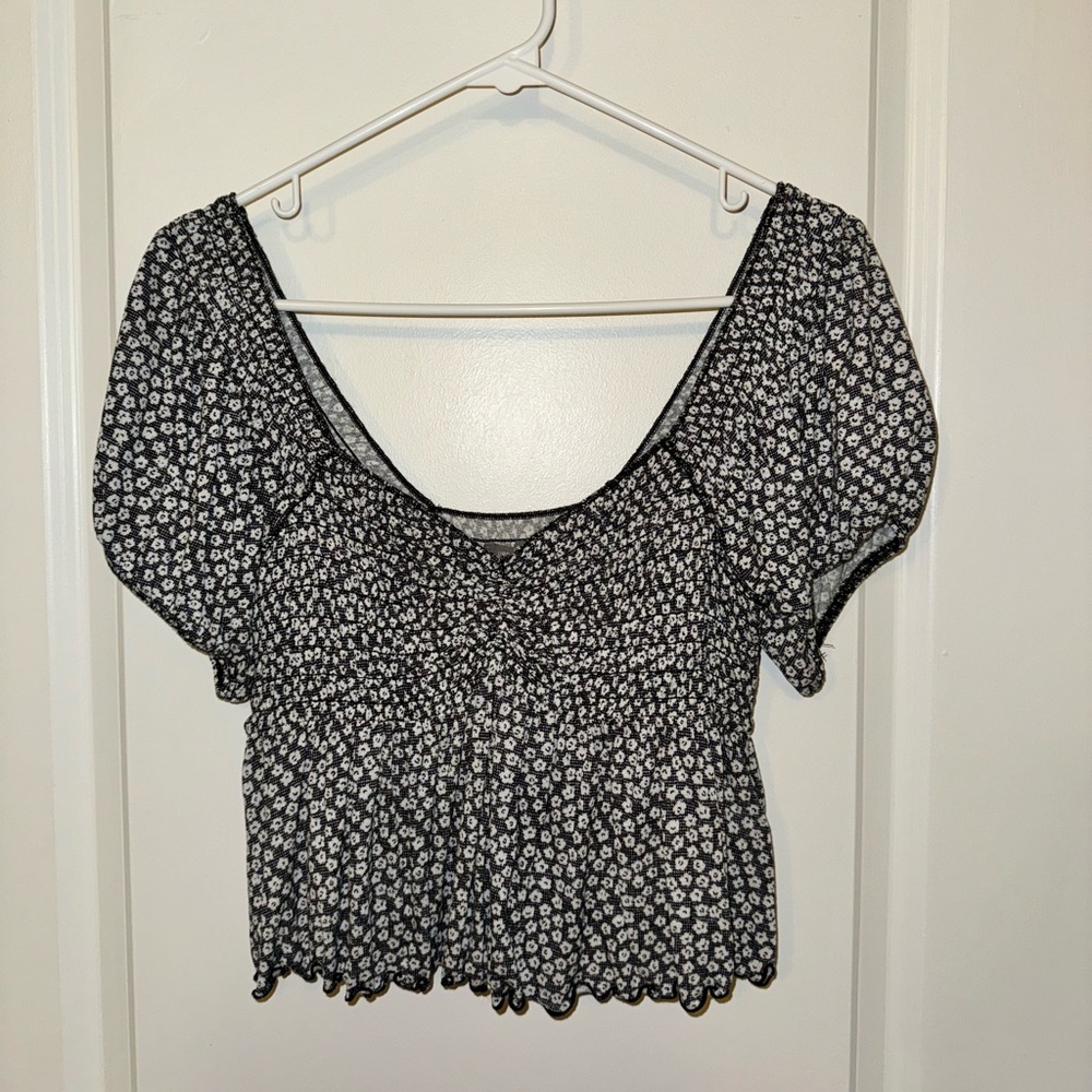 Urban Outfitters Black and White Floral Blouse